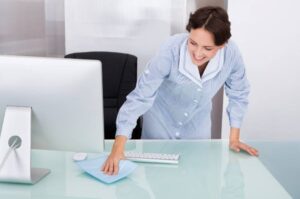 everything you need to know about maintaininga tidy office